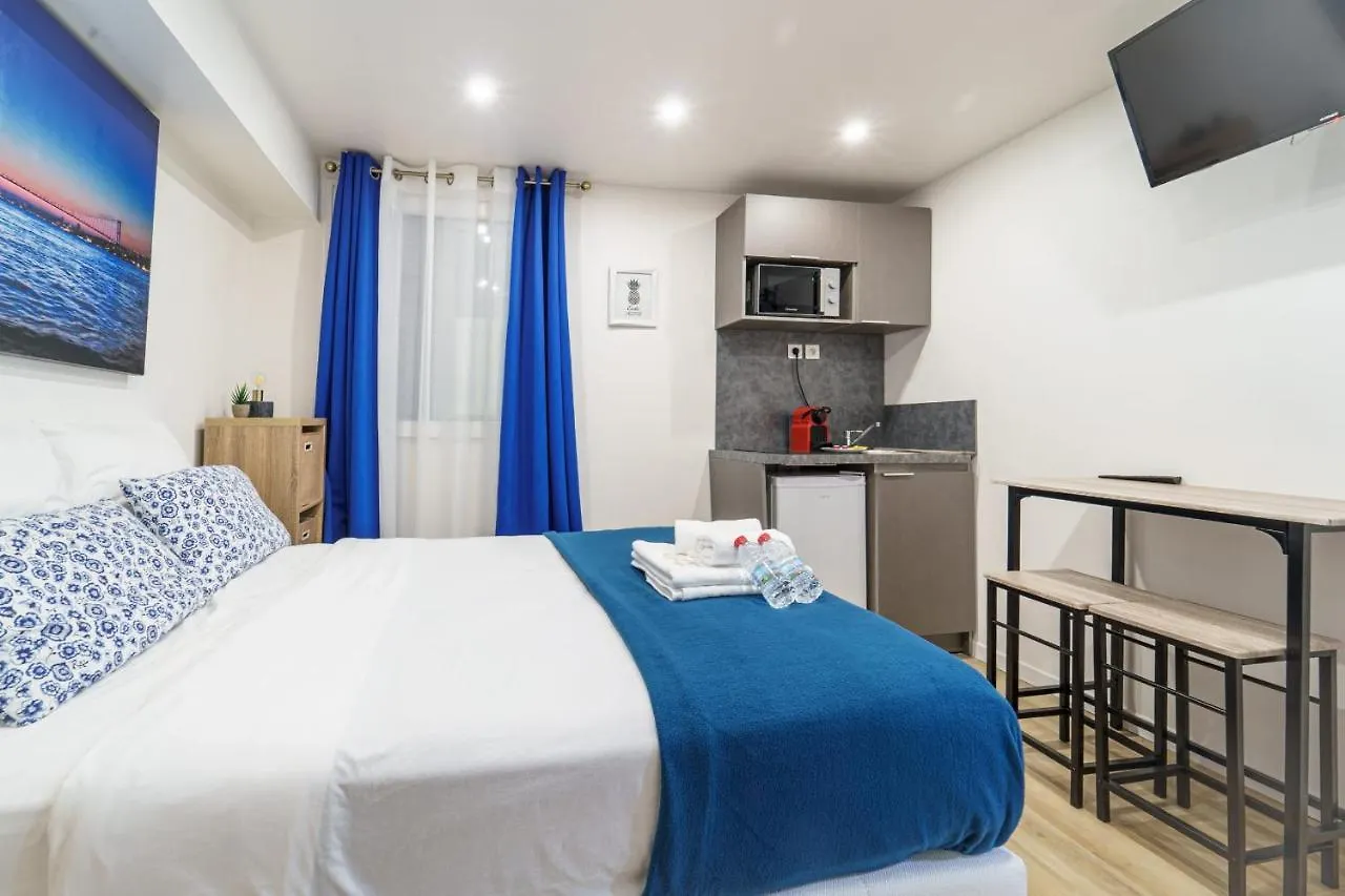 X Beautiful Studio In Paris 8Th II Apartment