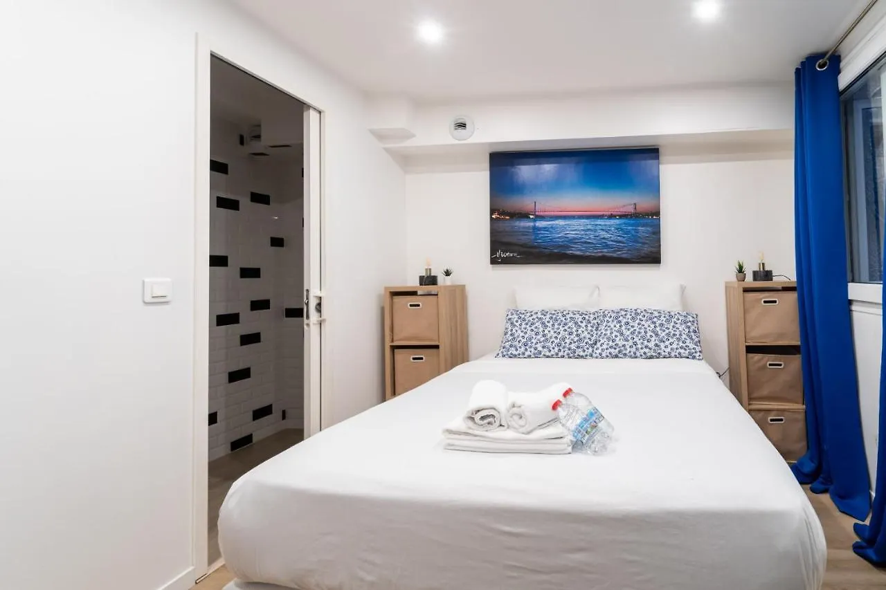 X Beautiful Studio In Paris 8Th II Apartment